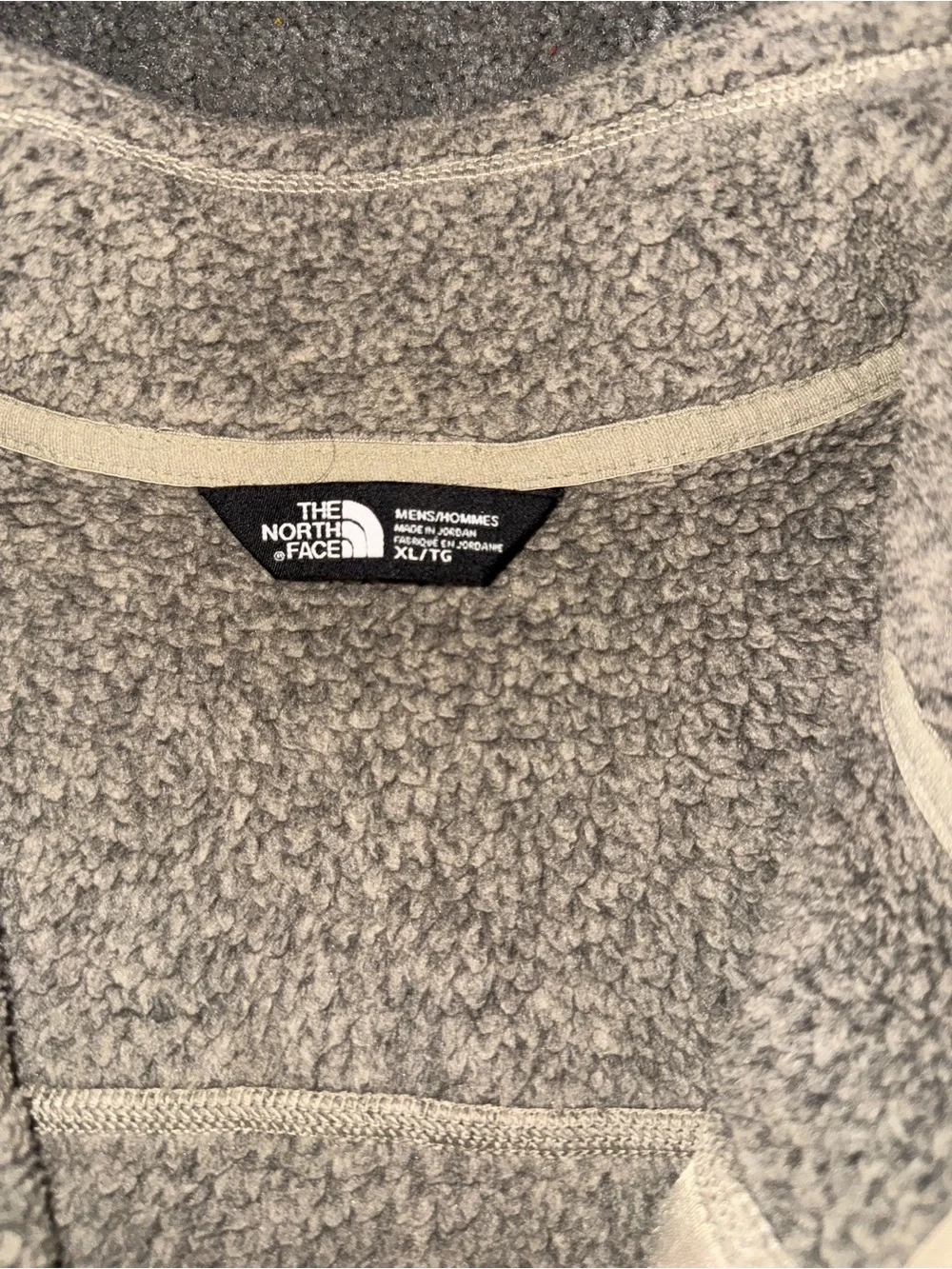 The North Face Men’s Heather Grey Quarter-Zip Fleece Pullover